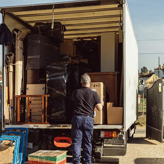 Möbeltransport beim Umzug nach Deutschland per LKW